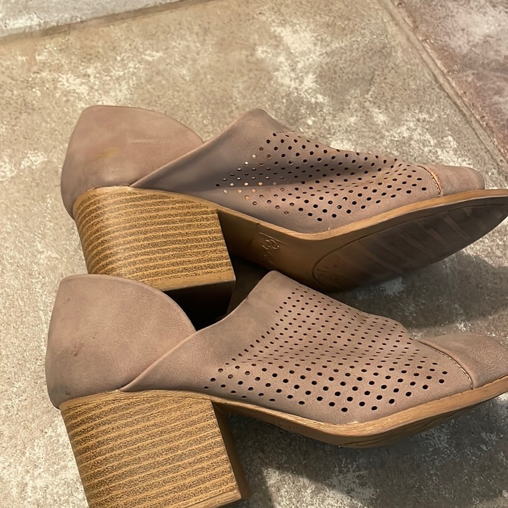 Qupid shoes size 8